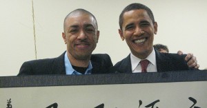 Mark-with-his-brother-Barack-Obama11-e1391035124677