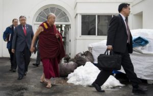 96834597-exiled-tibetan-spiritual-leader-the-dalai-lama-walks-out.jpg.CROP.promovar-mediumlarge